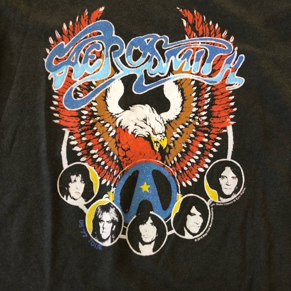 Aerosmith 1977 Tour Band T shirt - Picture 3 of 3